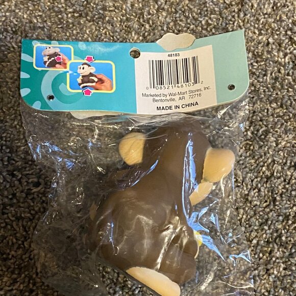 Vtg Walmart Bath Buddies Squeeze Fun Monkey Bath Toy Toddlers 18 Months+ NEW NOS - Picture 4 of 7